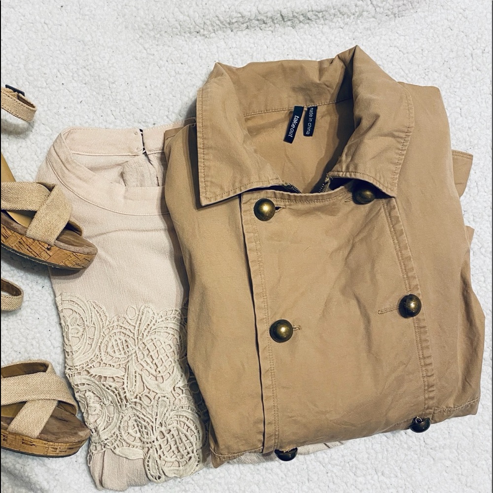 Takeout Tan Utility Blazer with Gold Buttons Large